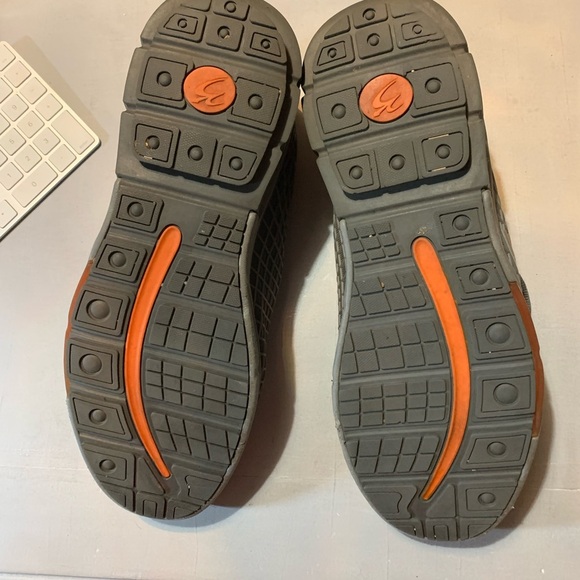 Men's Tennis shoes by G -Defier Sz 12 = EXCELLENT condition & PRICED TO SELL - Picture 6 of 10